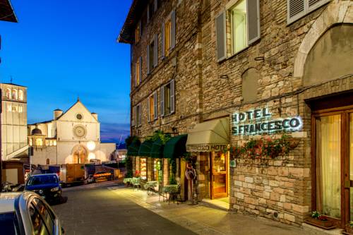 Assisi Italy Booking.com Hotel Bonus Discount Code