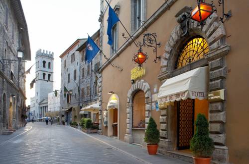 Assisi Italy Booking.com Hotel Bonus Discount Code